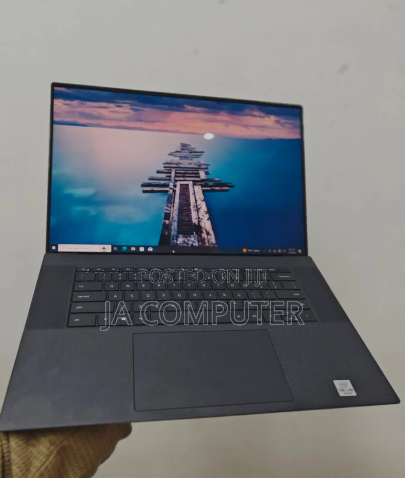 New Laptop Dell Precision 5570 16GB Intel Core I5 SSD 512GB