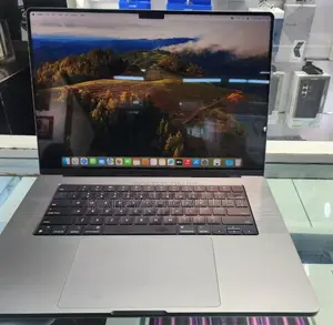 Photo - New Laptop Apple MacBook Pro 2021 M1 32GB Apple M1 Pro SSD 1T