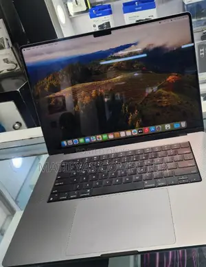 New Laptop Apple MacBook Pro 2021 M1 32GB Apple M1 Pro SSD 1T