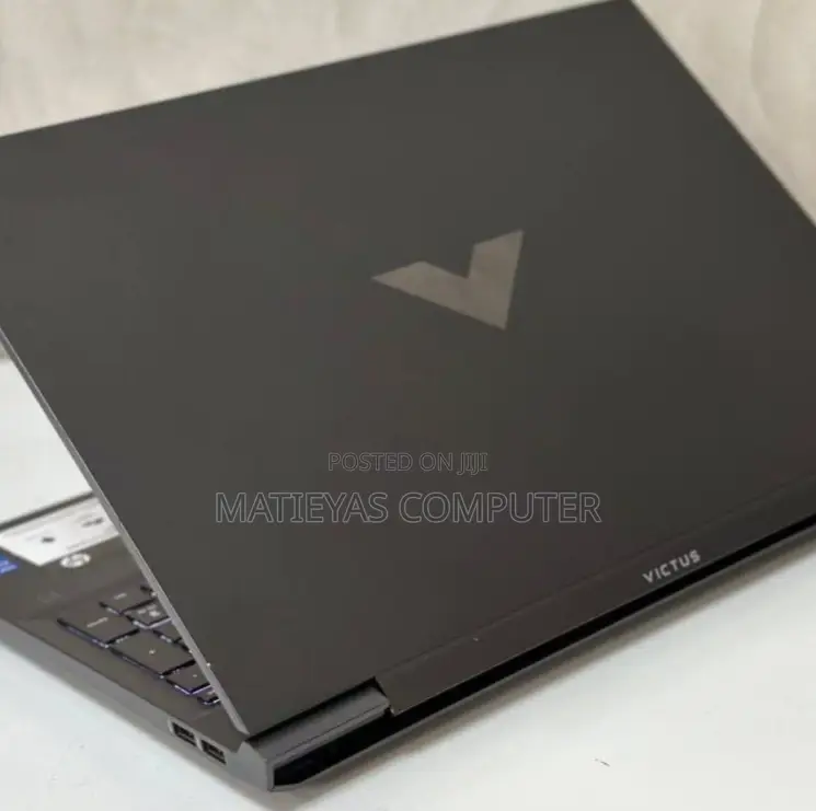 New Laptop HP Victus 15 16GB Intel Core I7 SSD 512GB