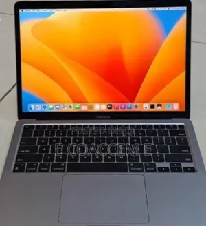 New Laptop Apple MacBook 8GB Apple M1 SSD 256GB
