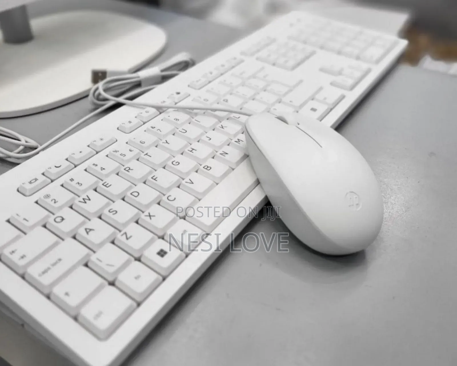 New Desktop Computer HP 290 G9 All-in-One 8GB Intel Core I7 SSD 512GB