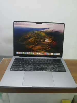 Photo - New Laptop Apple MacBook Pro 2021 M1 16GB Apple M1 Pro SSD 1T