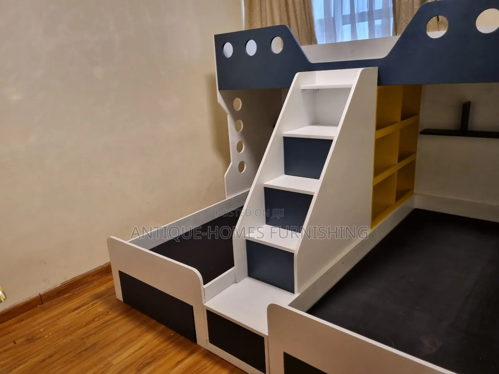 Three Kids Bunk Bed