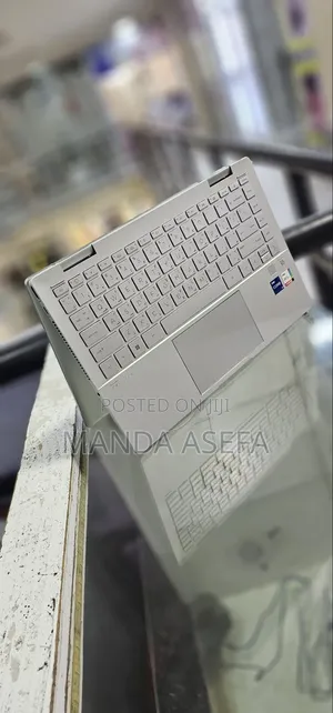 Photo - New Laptop HP Pavilion 14 16GB Intel Core I7 SSD 1T