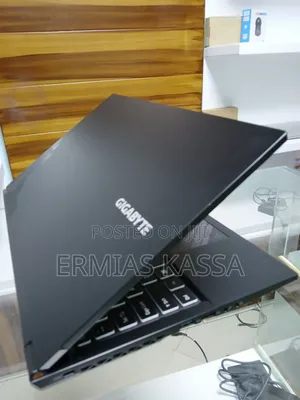 New Laptop Gigabyte AORUS 15G 16GB Intel Core I7 SSD 1.5T