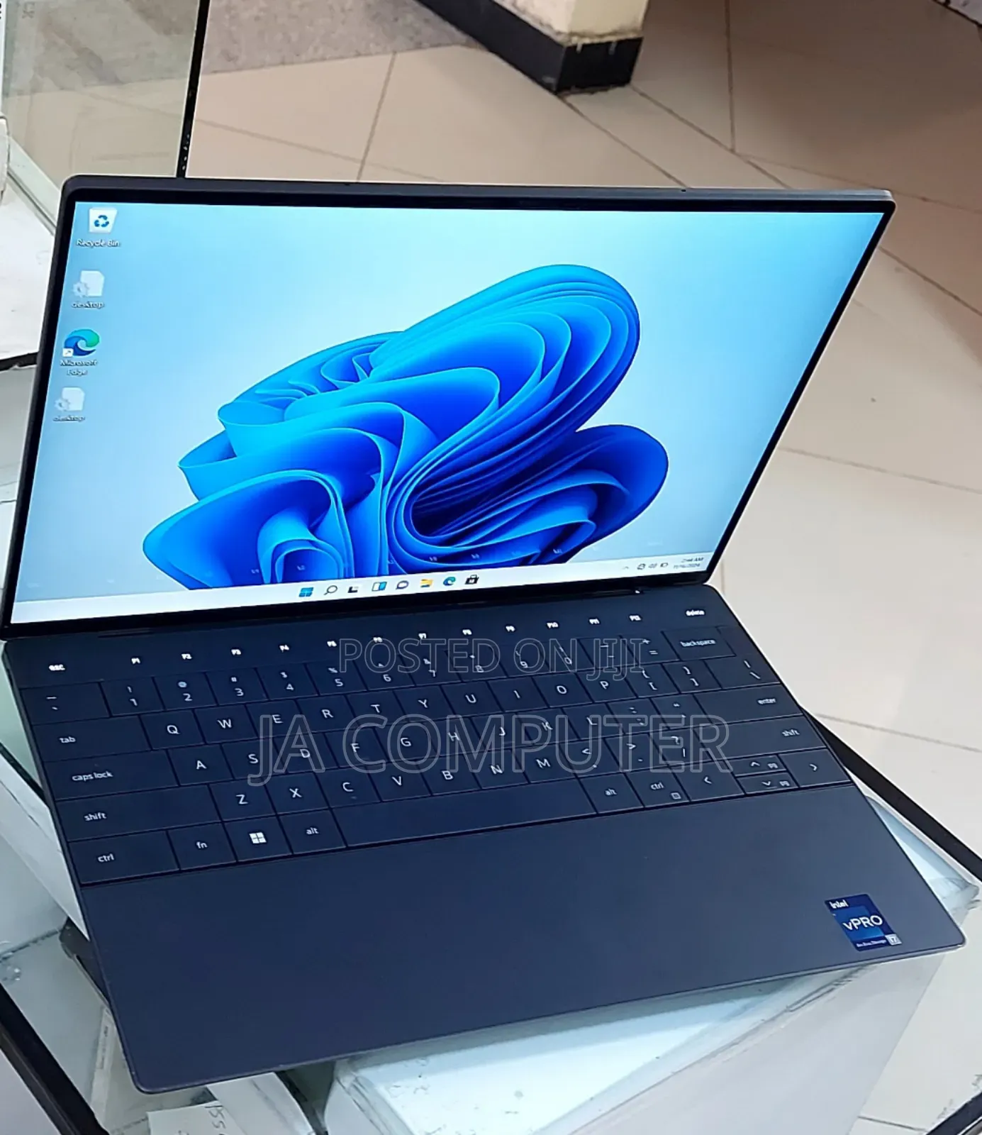 New Laptop Dell XPS 13 16GB Intel Core I5 SSD 512GB