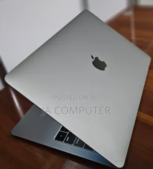 New Laptop Apple MacBook Air 2019 8GB Intel Core I5 SSD 128GB