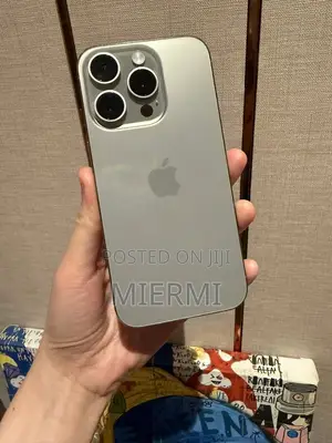 Photo - New Apple iPhone 15 Pro 256 GB Gray