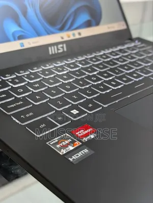 Photo - New Laptop MSI Modern 14 16GB AMD Ryzen 7 SSD 512GB