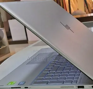 New Laptop HP Envy X360 20GB Intel Core I5 SSD 256GB