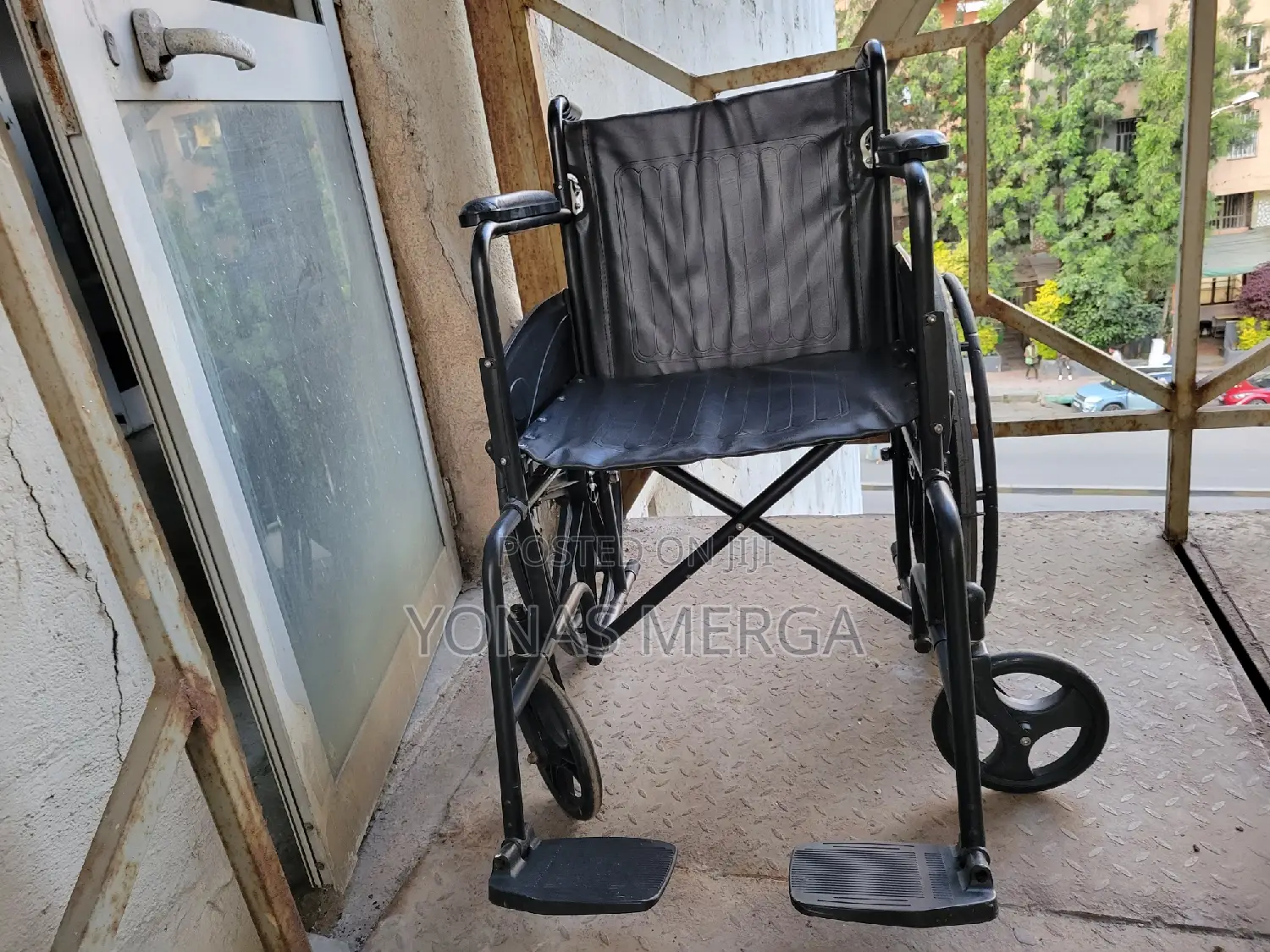 Slightly Used American Wheelchair፦∆√ዌልቼርRACER 100 WHEELCHAIR