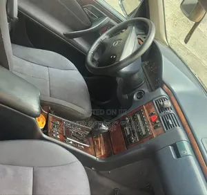 Mercedes-Benz E240 2002 Black