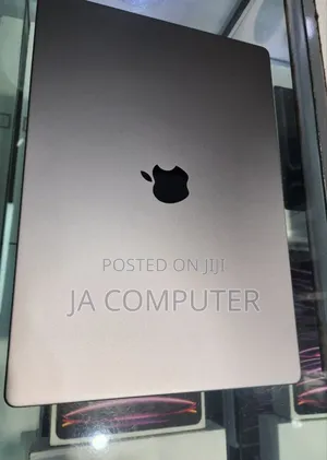 New Laptop Apple MacBook Pro 2021 M1 32GB Apple M1 Max SSD 1T