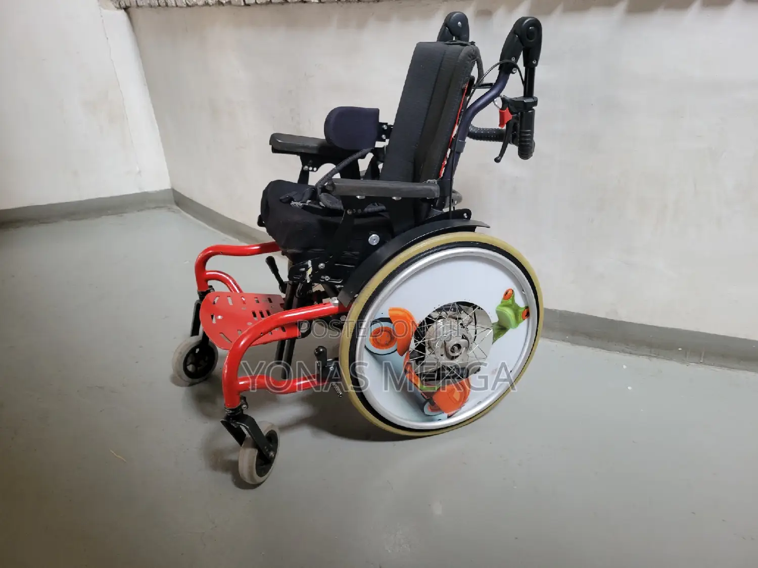 Standard Wheelchairs for Kids/Wheelchair/Most Trusted Brand
