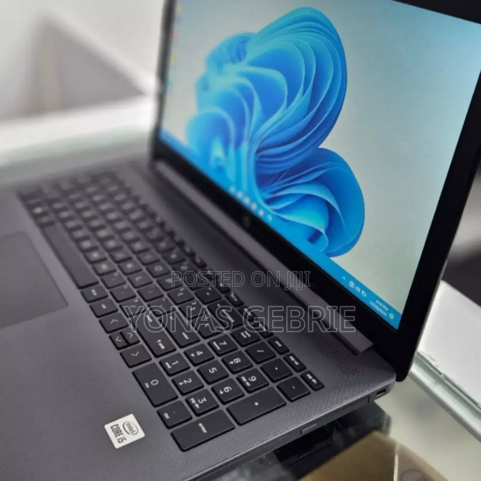 New Laptop HP Stream Notebook 8GB Intel Core I5 SSD 256GB