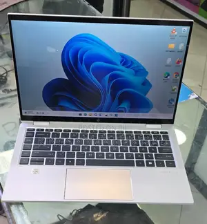 Photo - New Laptop HP EliteBook 840 16GB Intel Core I7 SSD 512GB