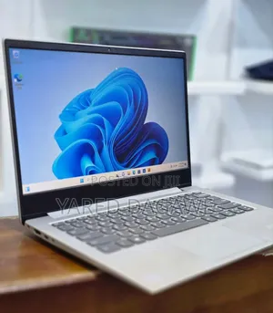 New Laptop Lenovo 8GB Intel Core I7 HDD+SSD 1T