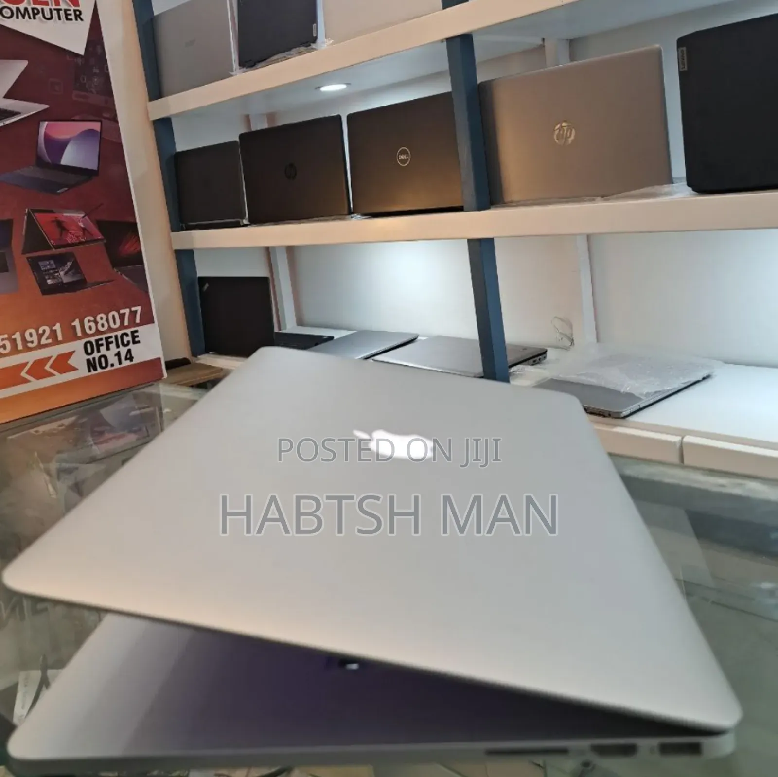 New Laptop Apple MacBook Pro 2015 16GB Intel Core I7 SSD 256GB