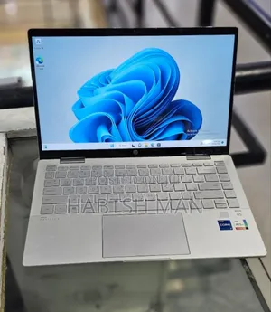 Photo - New Laptop HP Pavilion 14 16GB Intel Core i7 SSD 1T