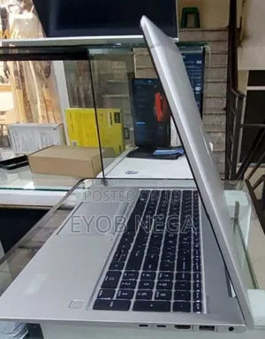 New Laptop HP EliteBook 850 G8 16GB Intel Core I7 SSD 512GB