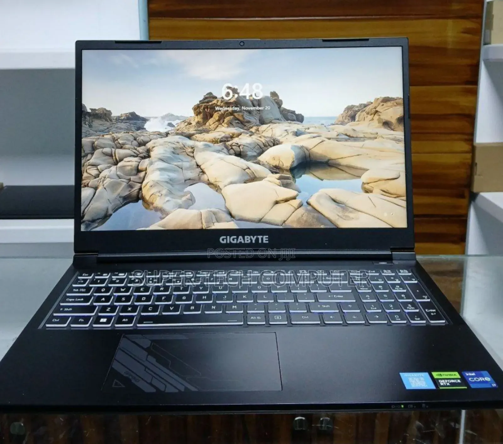 New Laptop Gigabyte P34G V7 16GB Intel Core I7 SSD 1.5T