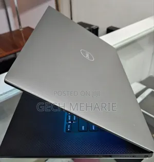 Photo - New Laptop Dell Precision 5540 16GB Intel Core I9 SSD 512GB