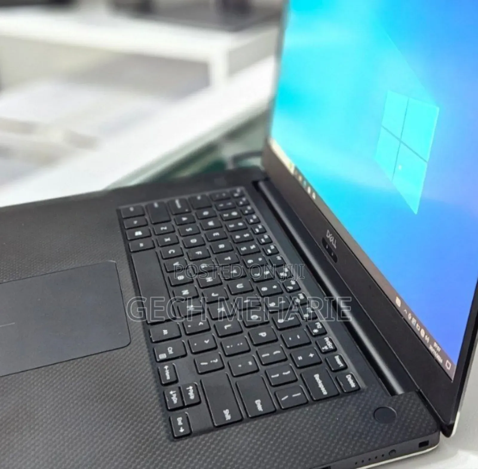 New Laptop Dell Precision 5540 16GB Intel Core I9 SSD 512GB