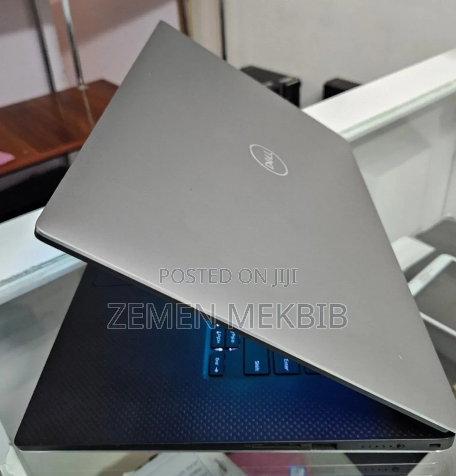 New Laptop Dell Latitude 5540 16GB Intel Core I9 SSD 512GB