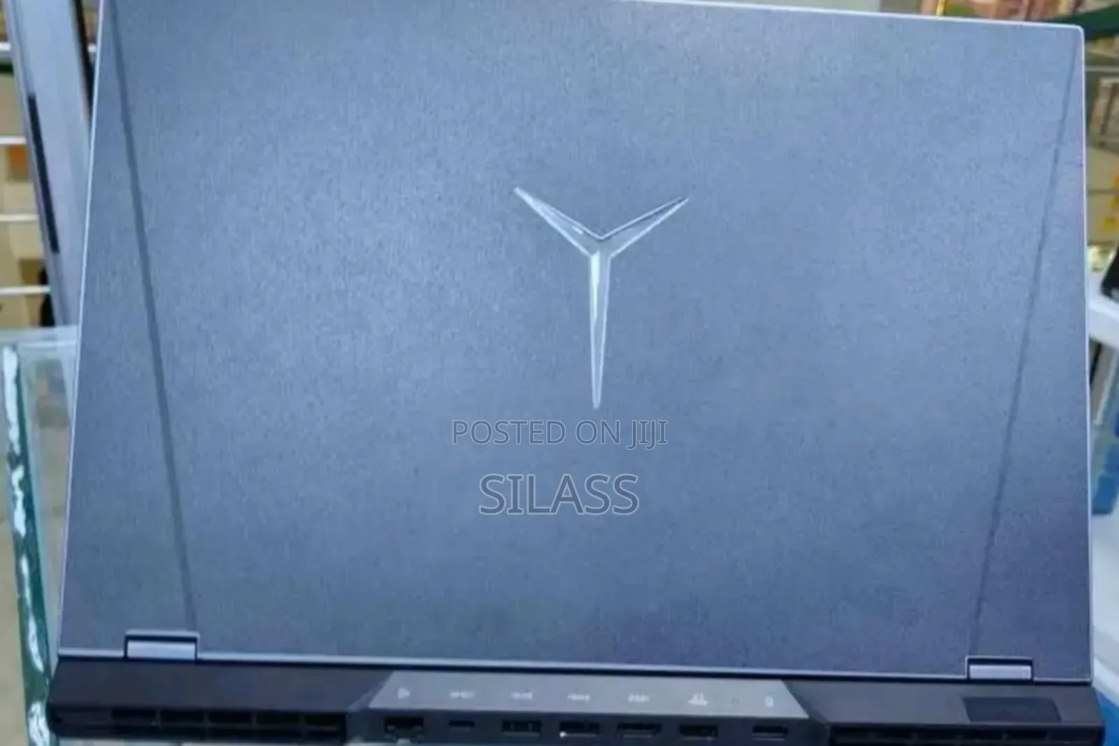 New Laptop Lenovo Legion 5 16GB AMD Ryzen 7 SSD 512GB