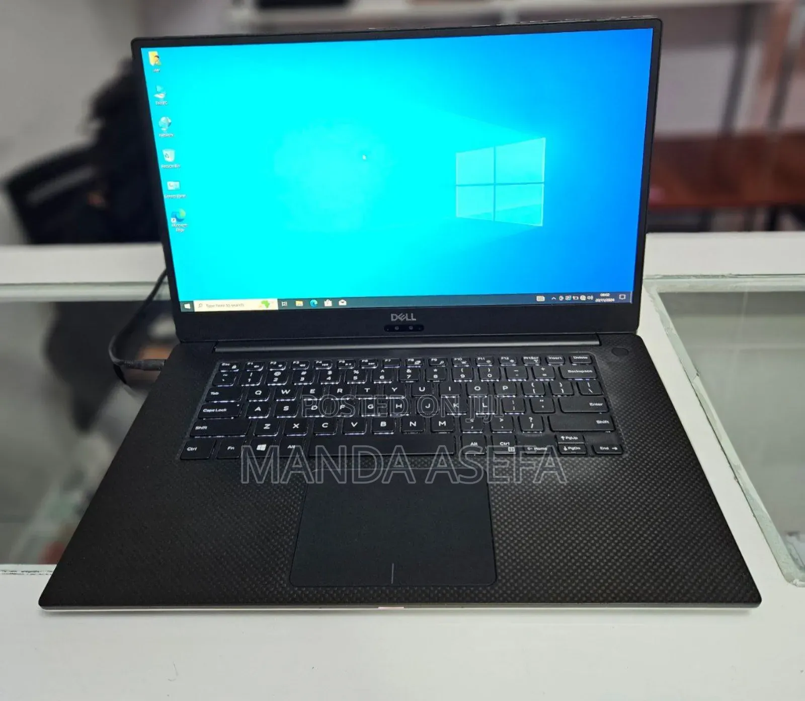 New Laptop Dell Precision 5540 16GB Intel Core I9 SSD 512GB