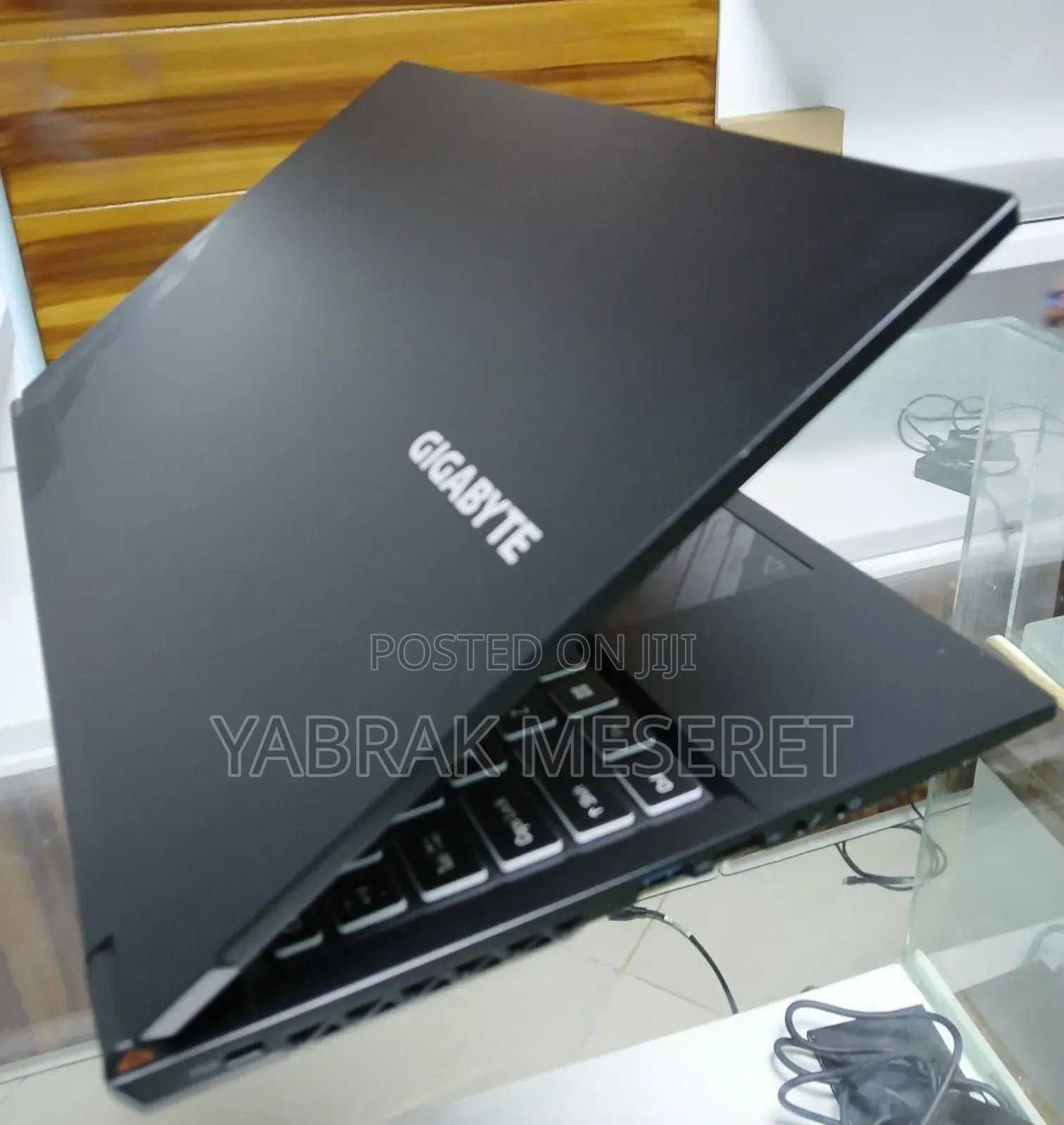 New Laptop Lenovo 16GB Intel Core I7 SSD 1T