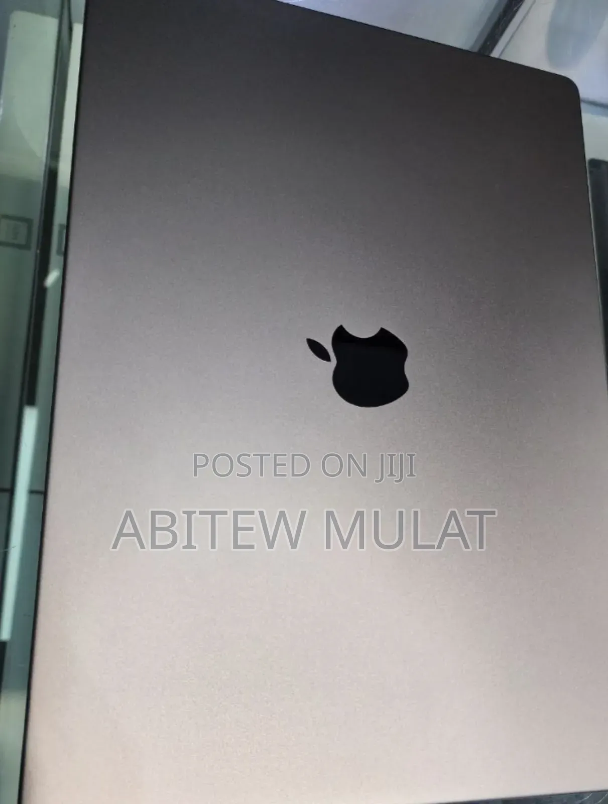 New Laptop Apple MacBook Pro 2021 M1 16GB Apple M1 SSD 1T