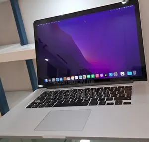 New Laptop Apple MacBook Pro 2015 16GB Intel Core I7 SSD 256GB