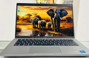 Photo - New Laptop Dell 16GB Intel Core I7 SSD 512GB