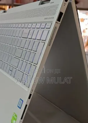 New Laptop HP Envy X360 20GB Intel Core I5 SSD 256GB