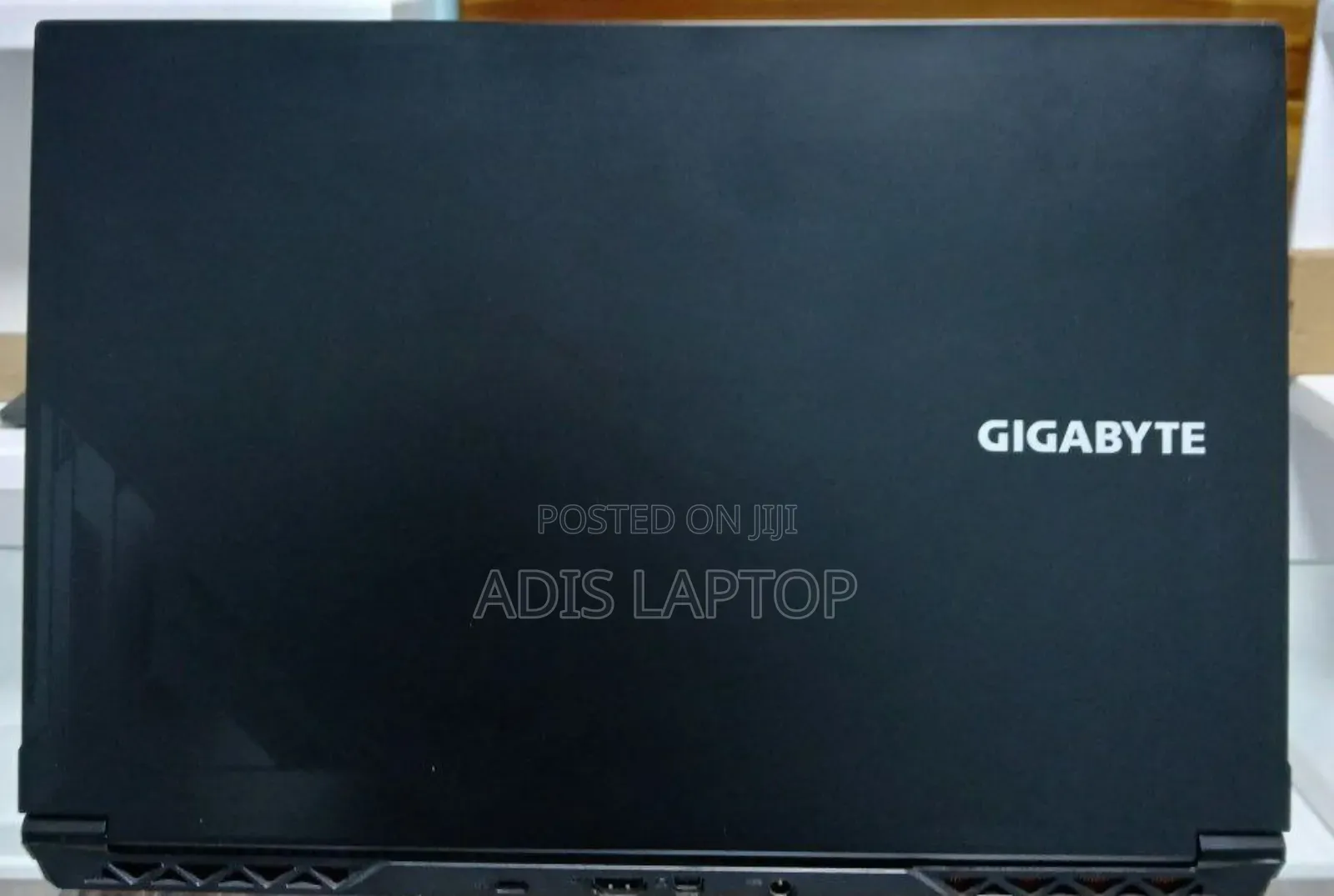 New Laptop Gigabyte 16GB Intel Core I7 SSD 1T