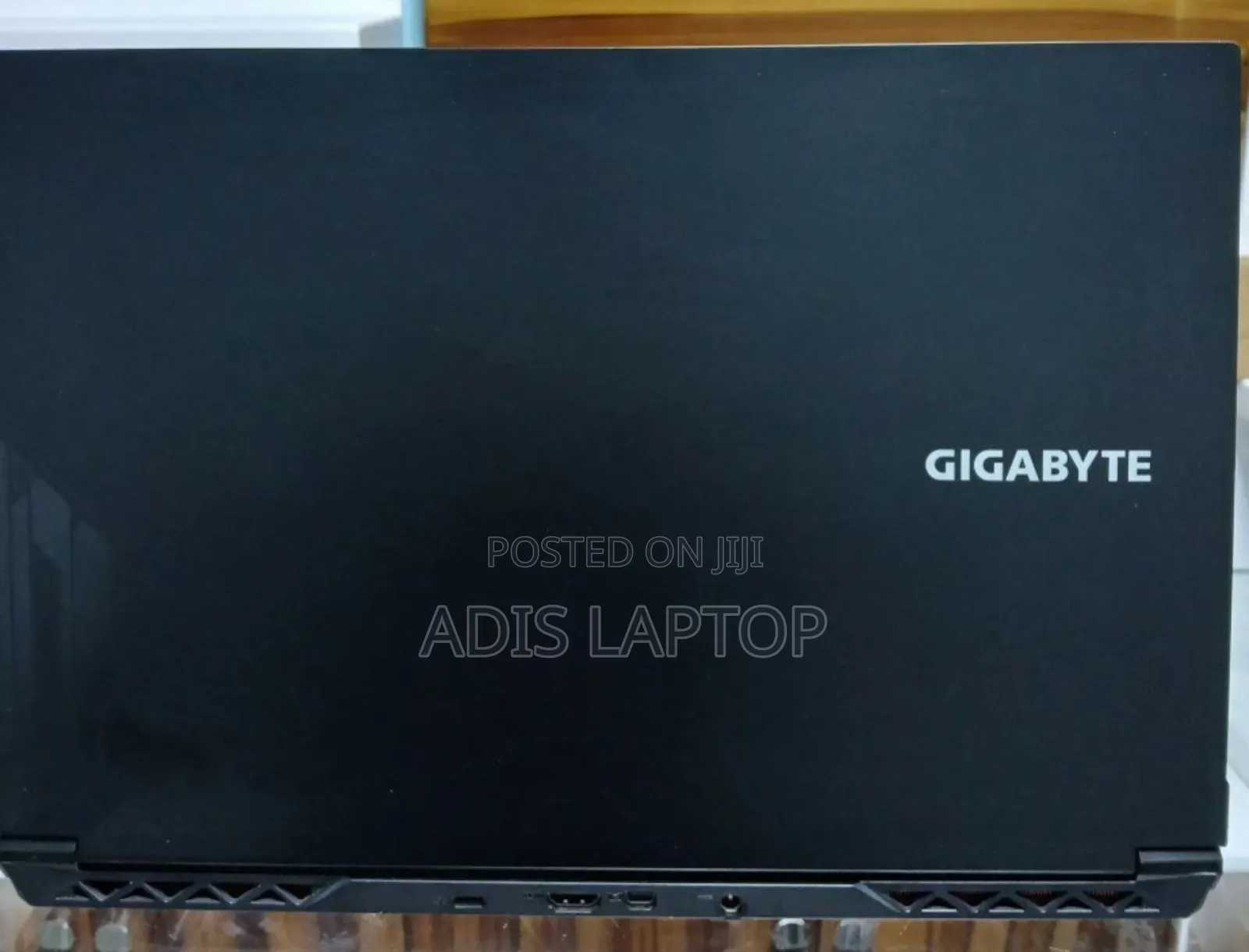 New Laptop Gigabyte 16GB Intel Core I7 SSD 1T
