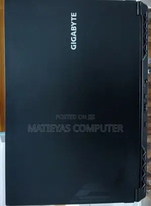 New Laptop Gigabyte 16GB Intel Core I7 SSD 1T