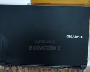 New Laptop Gigabyte 16GB Intel Core I7 SSD 1T