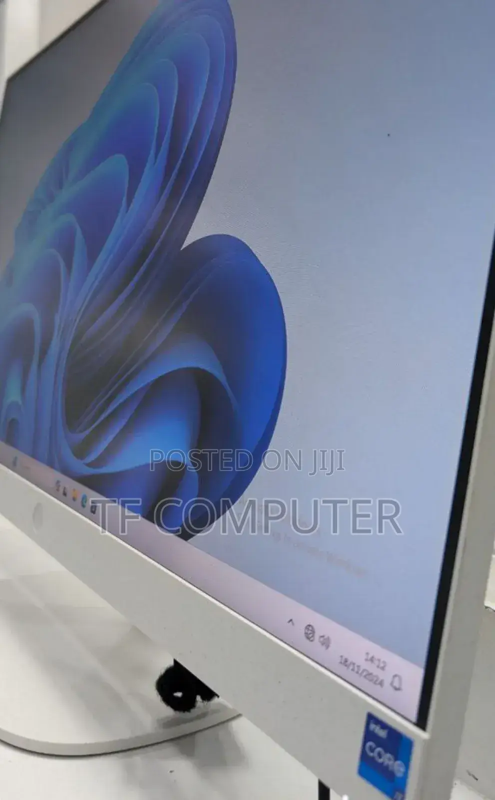 New Desktop Computer HP 200 G4 All-in-One 8GB Intel Core I7 SSD 512GB