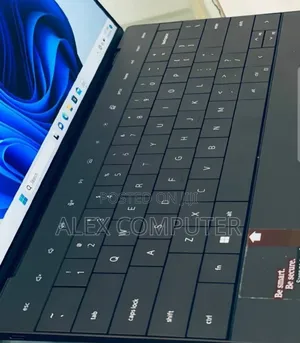 New Laptop Dell XPS 13 32GB Intel Core I7 SSD 1T