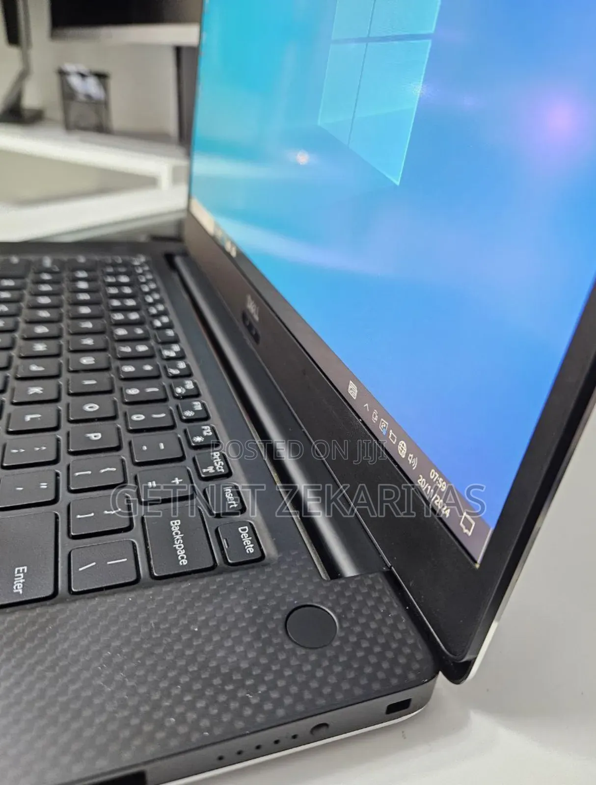 New Laptop Dell Precision 5540 16GB Intel Core I9 SSD 512GB