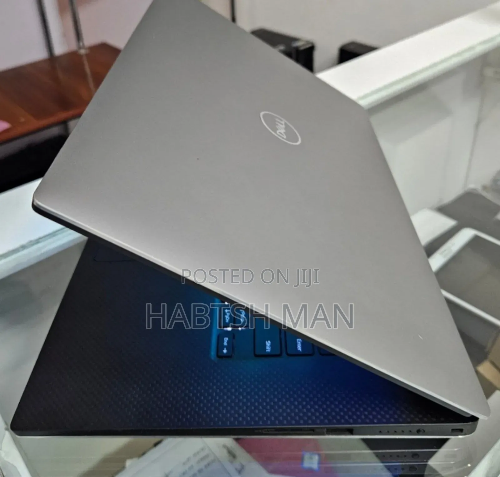 New Laptop Dell Precision 5540 16GB Intel Core I9 SSD 512GB