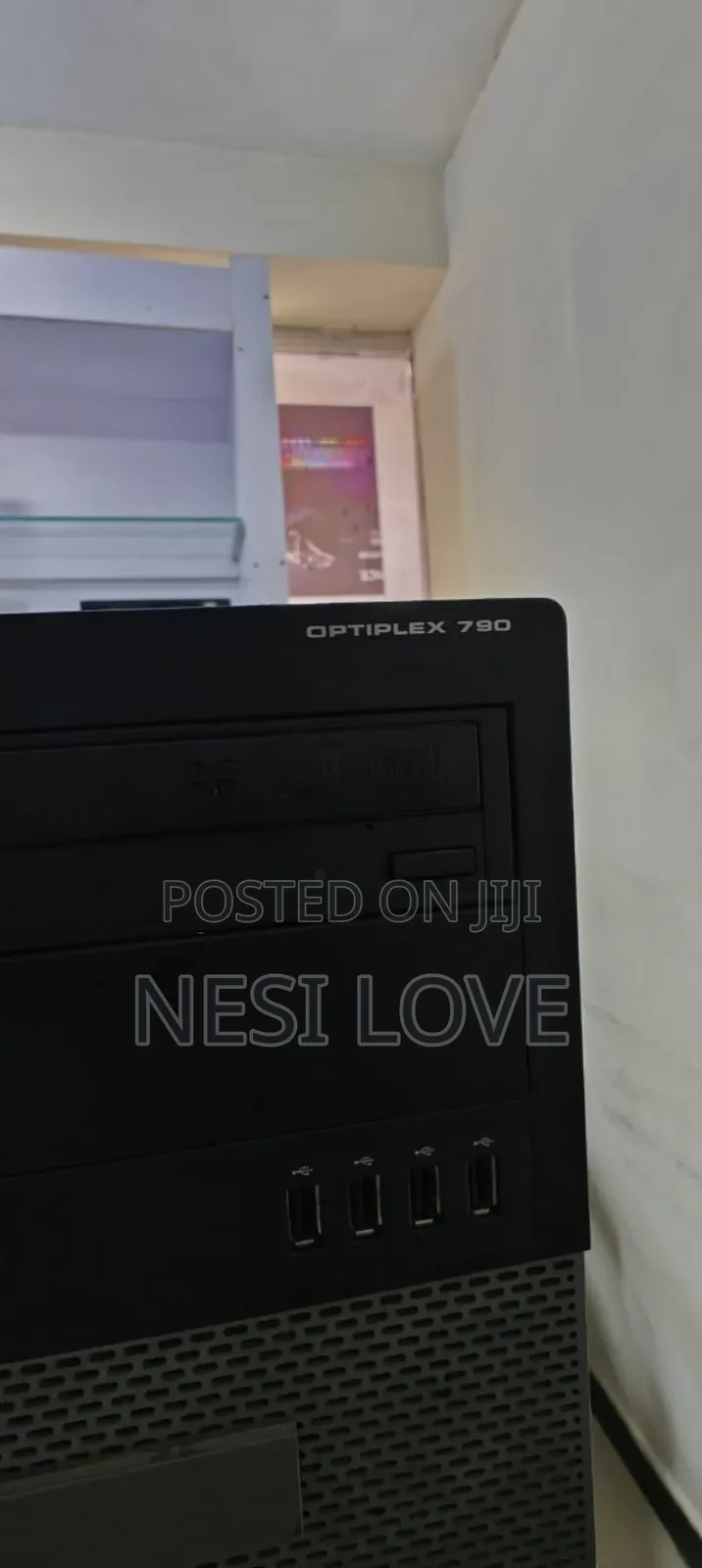 New Desktop Computer Dell OptiPlex 790 4GB Intel Core I3 HDD 500GB