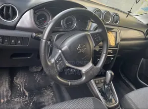 Suzuki Grand Vitara 2020 Orange