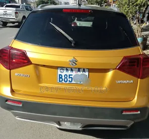 Suzuki Grand Vitara 2020 Orange
