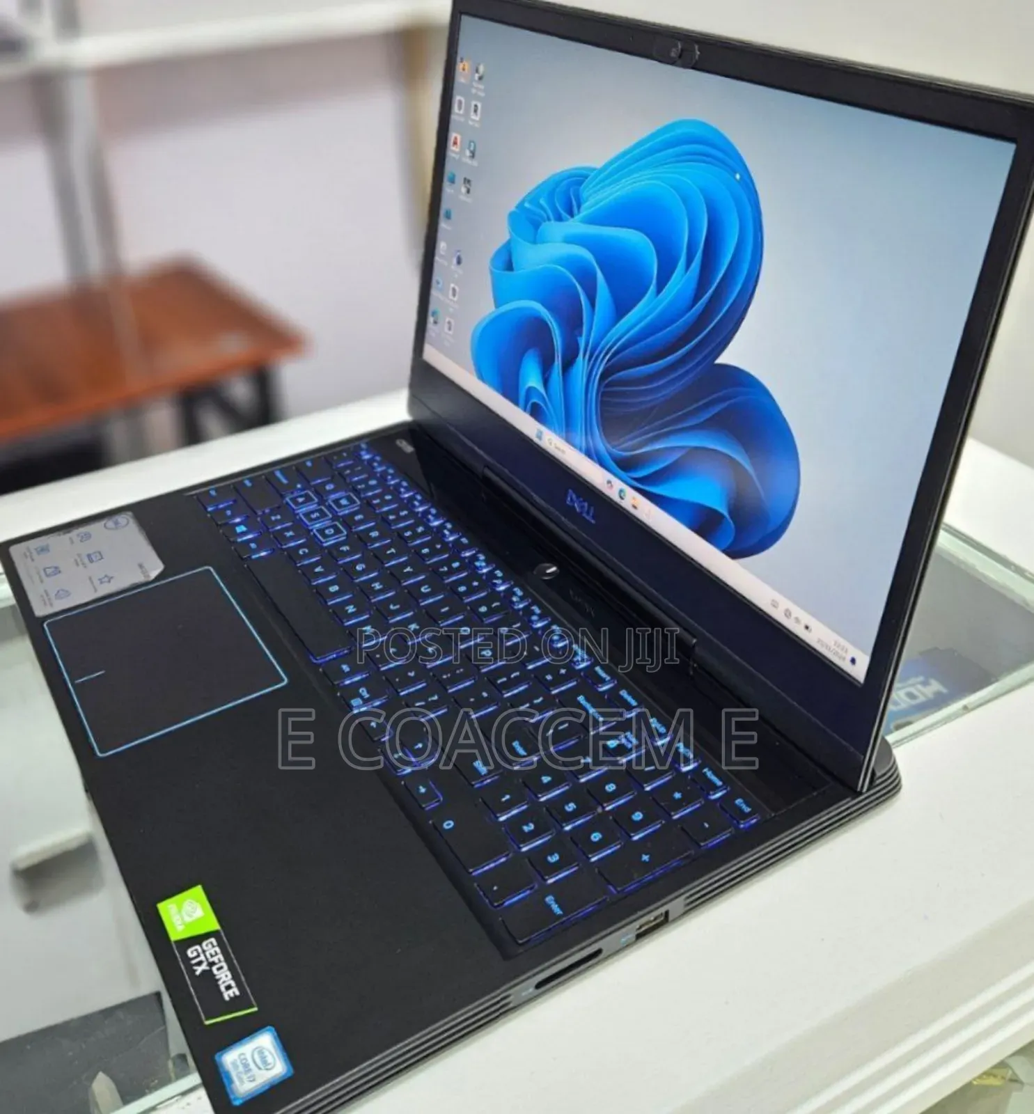 New Laptop Dell 16GB Intel Core I7 SSD 512GB