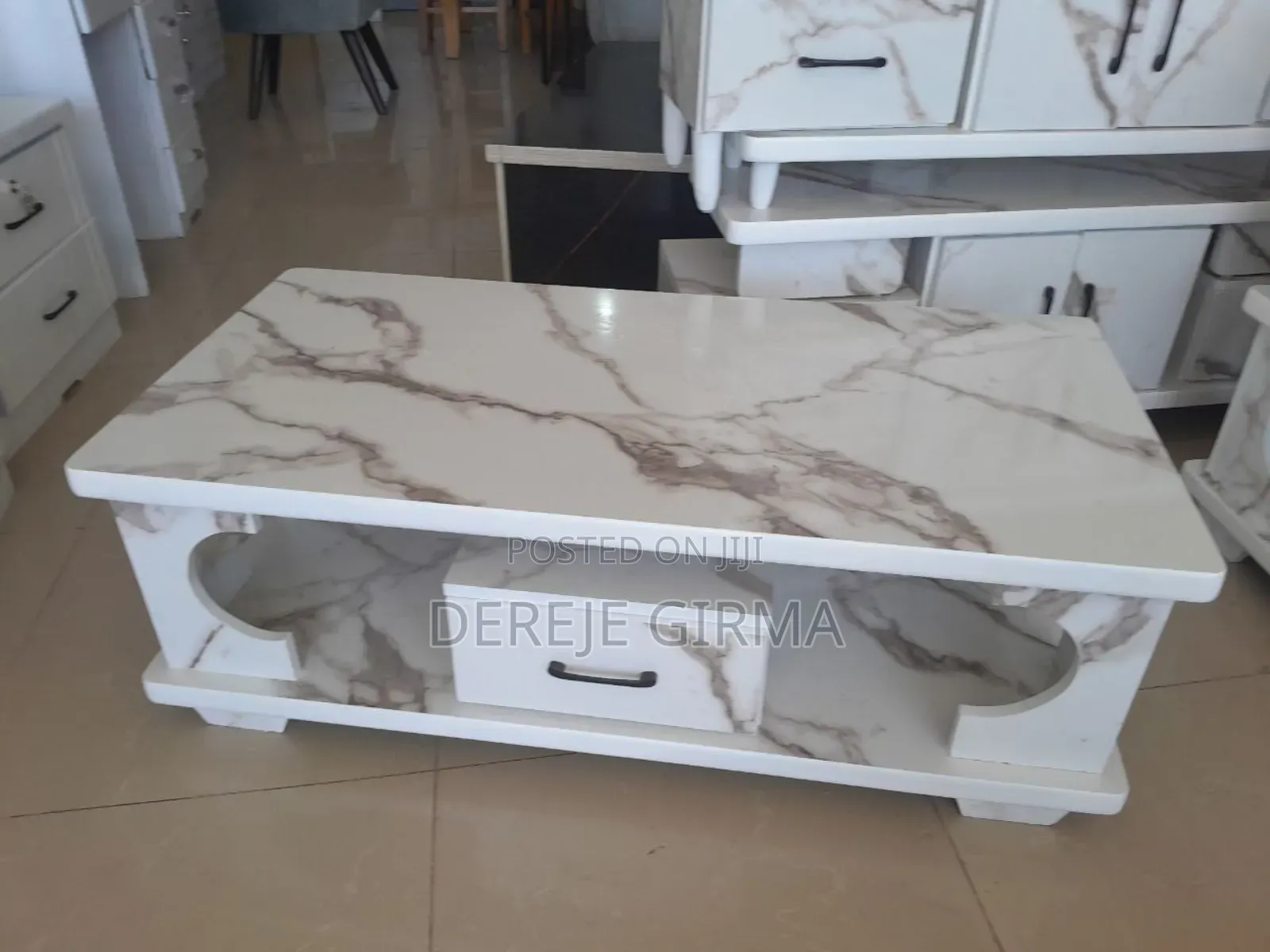 1,20cm Lamented Table