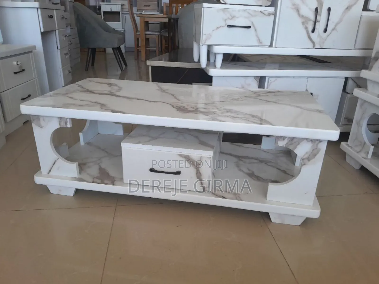 1,20cm Lamented Table